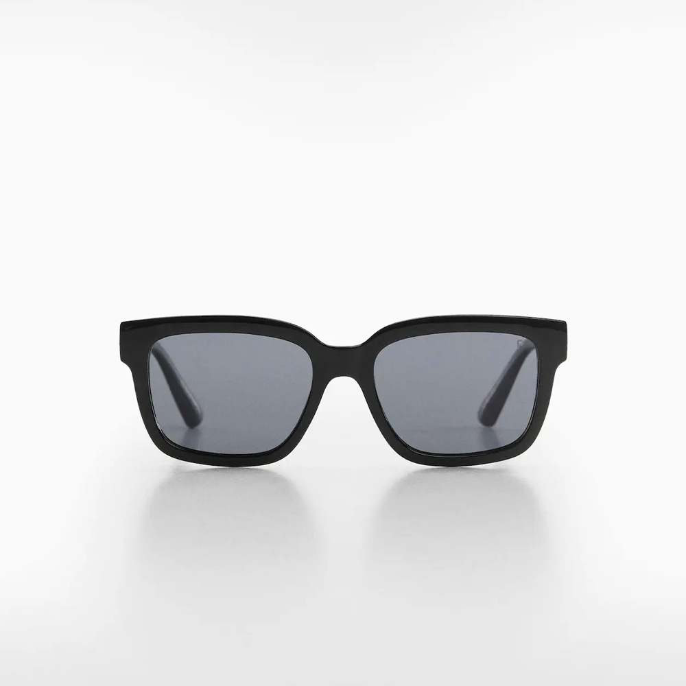 Polarised sunglasses